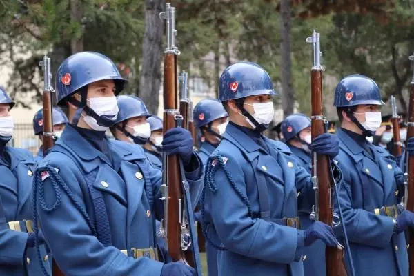 Son Dakika | Şehitler, Eskişehir ve Kütahya'da anıldı