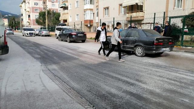 seyir halindeki otomobil alev alev yandi 2 14004002 o