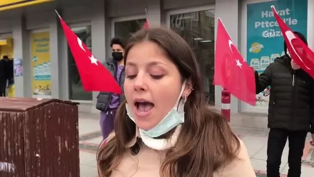 Türkiye Liseliler Birliği, Onbeşliler vatan savunmasında, Erenler yaşasın HDP kapatılsın pankartı açtı