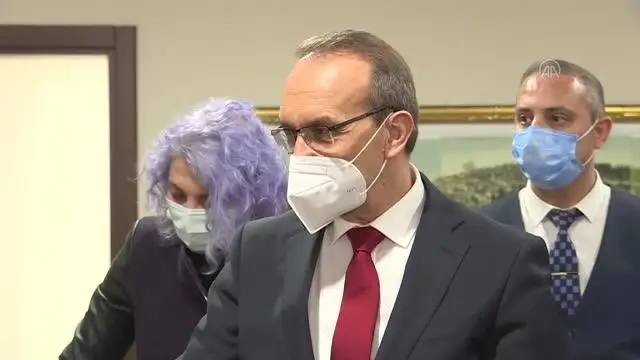 Vali Yavuz, İmamoğlu hakkındaki mahkeme kararını değerlendirdi Vali Yavuz, İmamoğlu hakkındaki mahkeme kararını değerlendirdi