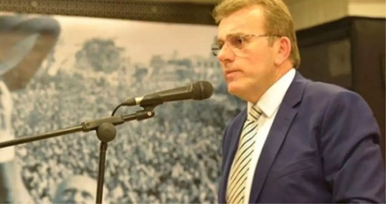 Vecdet Öz kimdir?