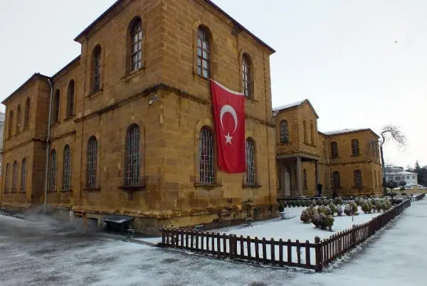 Yozgat Lisesi'nin Çanakkale şehidi öğrencileri anıldı