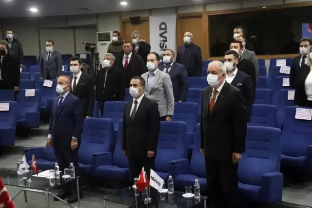 AK Parti'li Turan'dan 18 Mart törenlerine katılmayan muhalefet partisi liderlerine tepki