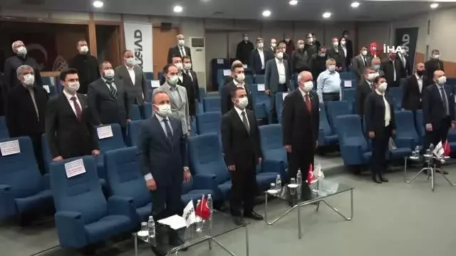 AK Parti'li Turan'dan 18 Mart törenlerine katılmayan muhalefet partisi liderlerine tepki