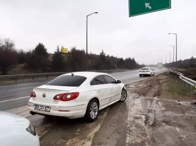 Son dakika haberi: Ankara'da zincirleme trafik kazası: 5 yaralı Son dakika haberi: Ankara'da zincirleme trafik kazası: 5 yaralı