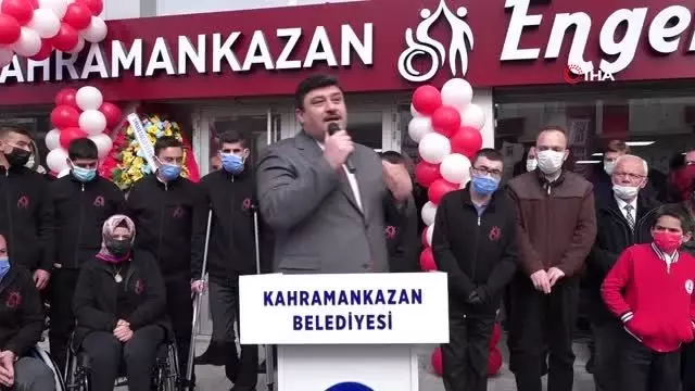 Bu kafede engel yok, sevgi var