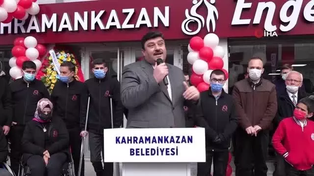 Bu kafede engel yok, sevgi var