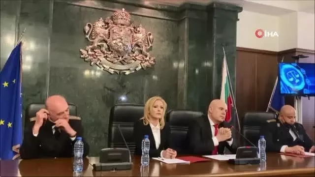 - Bulgaristan'da Rusya lehine çalışan casusluk şebekesi çökertildi - Bulgaristan'da Rusya lehine çalışan casusluk şebekesi çökertildi