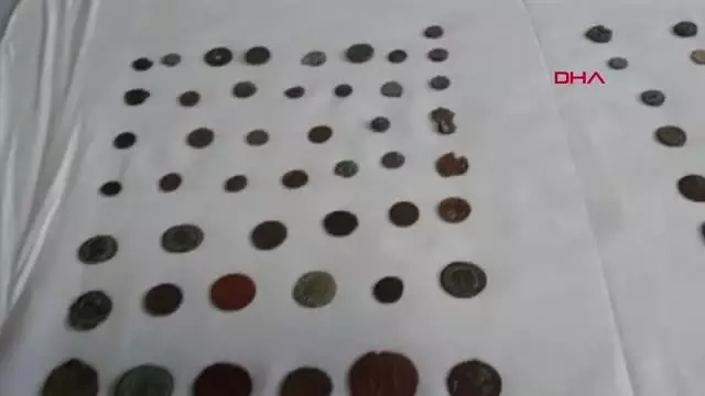 Son dakika haberi... BURSA-Bursa'da tarihi eser satıcıları suçüstü yakalandı Son dakika haberi... BURSA-Bursa'da tarihi eser satıcıları suçüstü yakalandı