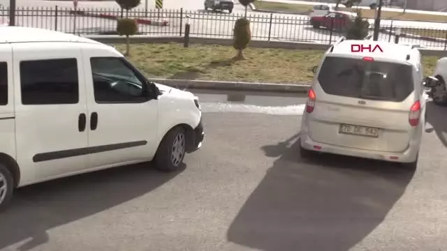 KARAMAN Kurayla ev sahibi olanları dolandıran 3 şüpheli, adli kontrolle serbest KARAMAN Kurayla ev sahibi olanları dolandıran 3 şüpheli, adli kontrolle serbest