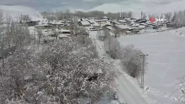 Karla kaplı Erzurum'un muhteşem manzarası mest etti