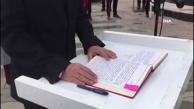 Manisa'da Çanakkale Zaferinin 106. yılı kutlandı Manisa'da Çanakkale Zaferinin 106. yılı kutlandı