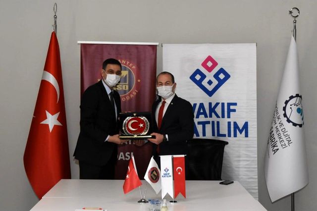 Model fabrikadan hizmet alacak firmalara bir destek de Vakıf Katılım'dan