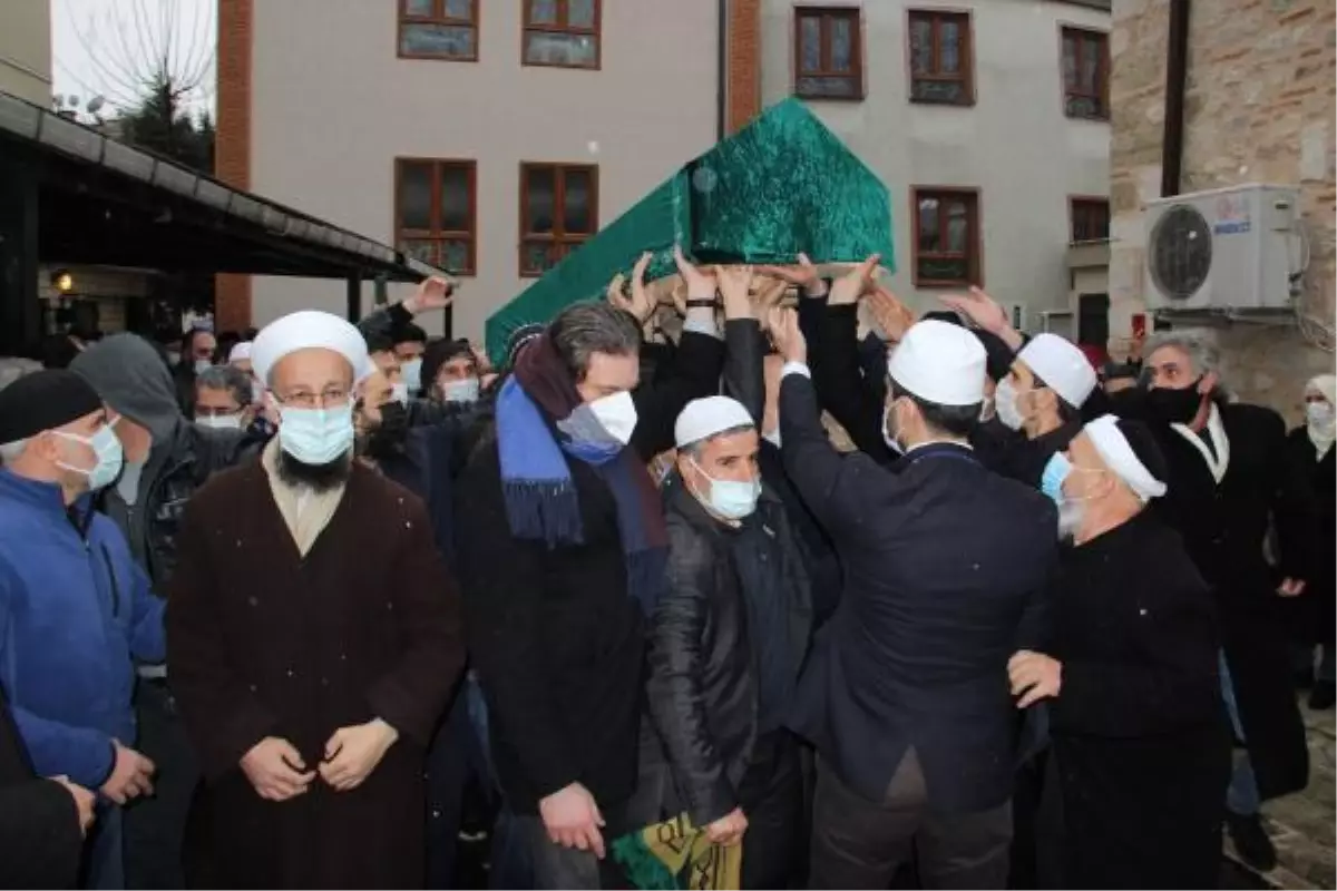 Sabuni'nin cenazesi toprağa verilmek üzere İstanbul'a uğurlandı