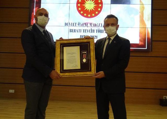 Şehit yakınları ve gazilere 'Devlet Övünç Madalyası'