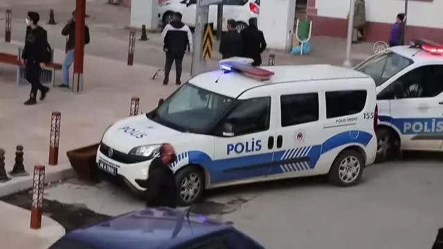 Silahlı kavgada 2 kişi yaralandı Silahlı kavgada 2 kişi yaralandı