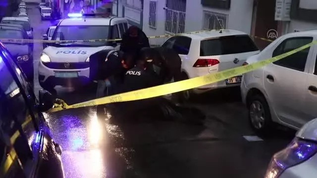 Sokakta fenalaşan kişi, hayatını kaybetti Sokakta fenalaşan kişi, hayatını kaybetti