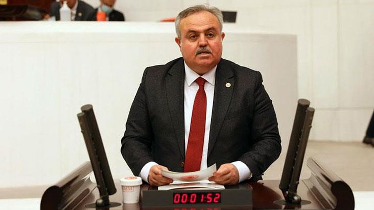 THY uçağında kalp krizi geçiren bebeğe ilk müdahaleyi yapan AK Partili Milletvekili o anları anlattı