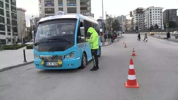 TOPLU TAŞIMA ARAÇLARINDA KORONAVİRÜS DENETİMİ - Kadıköy TOPLU TAŞIMA ARAÇLARINDA KORONAVİRÜS DENETİMİ - Kadıköy