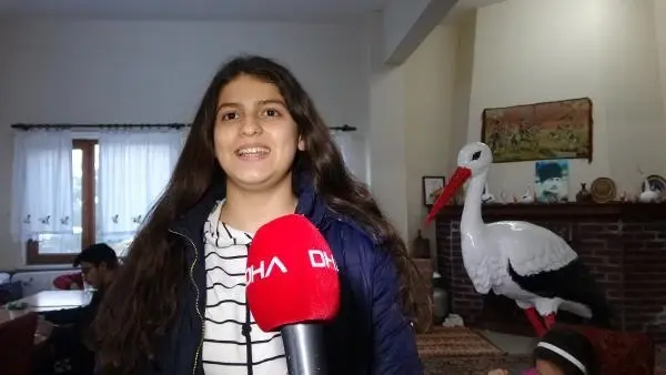BURSA Yaren Leylek'in 10'uncu gelişi pastayla kutlandı BURSA Yaren Leylek'in 10'uncu gelişi pastayla kutlandı