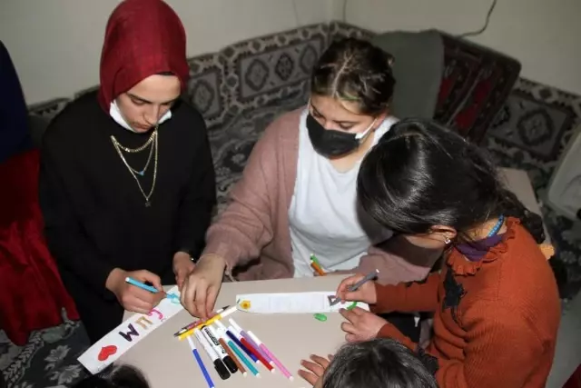 Yatağa mahkum kıza doğum günü sürprizi
