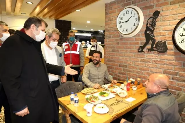 Sivas Valisi Salih Ayhan: Mavi kategoriden uzaklaşıyoruz Sivas Valisi Salih Ayhan: Mavi kategoriden uzaklaşıyoruz