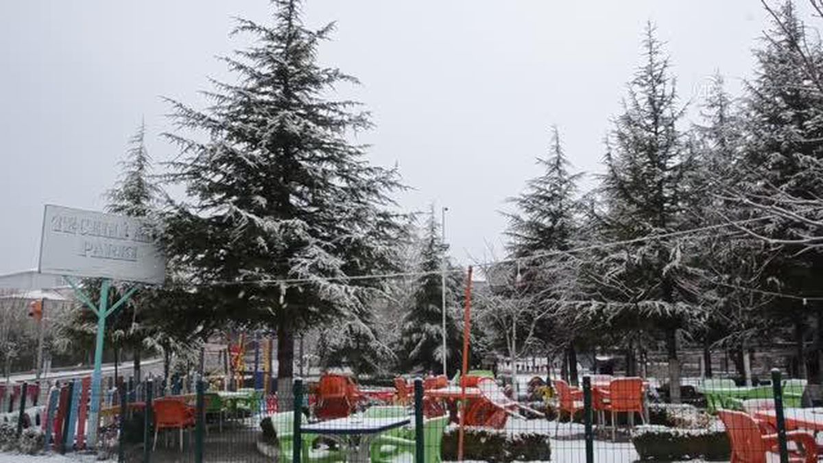 Yüksek kesimlerde kar yağışı devam ediyor