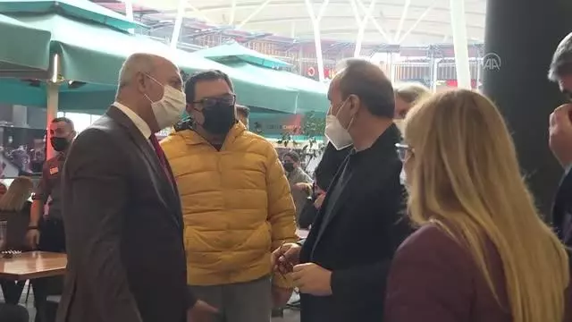 AVM'lerde salgın denetim ekibi bulunacak AVM'lerde salgın denetim ekibi bulunacak