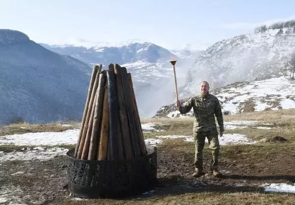 Son dakika! Azerbaycan Cumhurbaşkanı Aliyev, Nevruz ateşini işgalden kurtarılan Şuşa'da yaktı Son dakika! Azerbaycan Cumhurbaşkanı Aliyev, Nevruz ateşini işgalden kurtarılan Şuşa'da yaktı