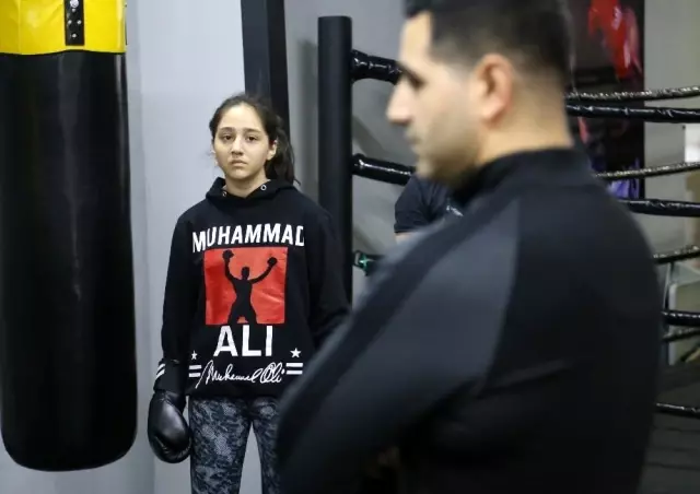 Babadan kıza miras; boksörlük Babadan kıza miras; boksörlük
