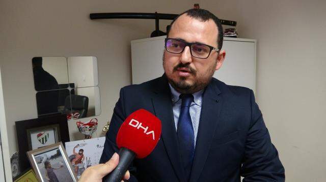 Babası tarafından 21 yerinden bıçaklanarak öldürülen annesinin cansız bedenini bulan 11 yaşındaki Elanaz: Üzerindeki kanı tişört zannettim