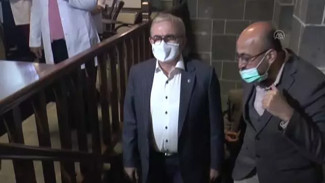 Diyarbakır Büyükşehir Belediyesince açılan kurslarda 6 dilde eğitim verilmeye başlandı Diyarbakır Büyükşehir Belediyesince açılan kurslarda 6 dilde eğitim verilmeye başlandı