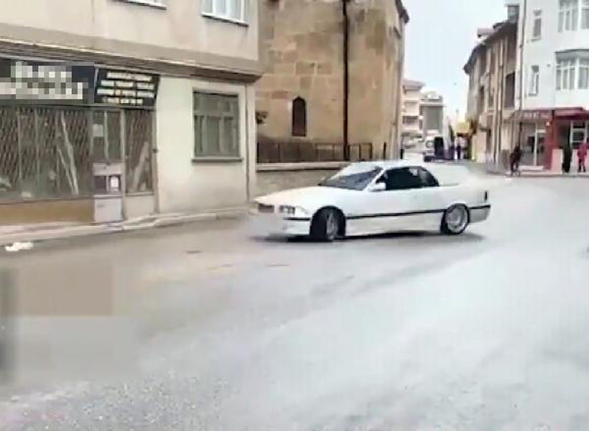 Son dakika gündem: Drift yaptığı görüntüleri sosyal medyadan paylaşınca polise yakalandı