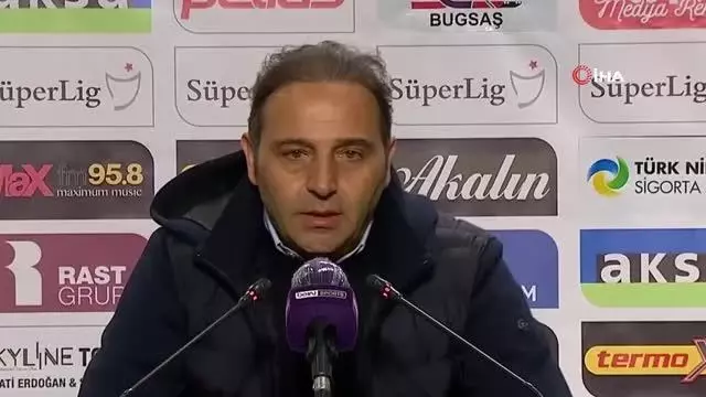 Fuat Çapa: 'Yediğimiz goller hep mistik gollerdi' Fuat Çapa: 'Yediğimiz goller hep mistik gollerdi'