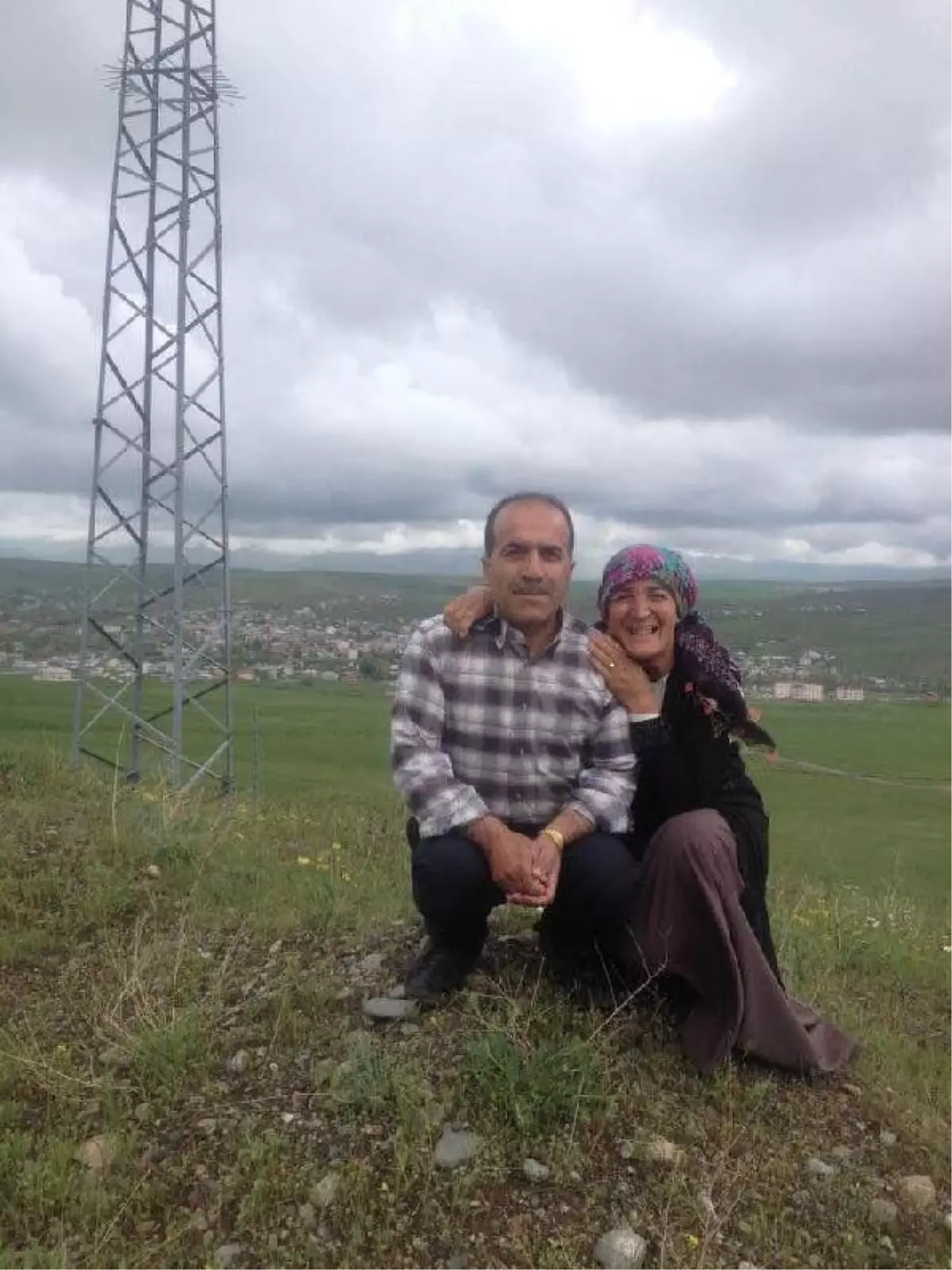 Iğdır'da kayıp çiftin, araçta başlarından vurulmuş cansız bedenleri bulundu
