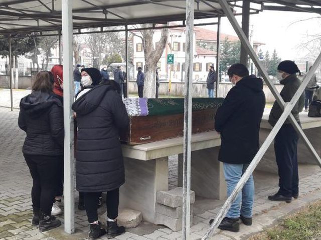 kalp krizi geciren 15 yasindaki elif kurtaril 2 14008176 o