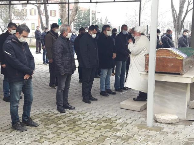 kalp krizi geciren 15 yasindaki elif kurtaril 6 14008176 o