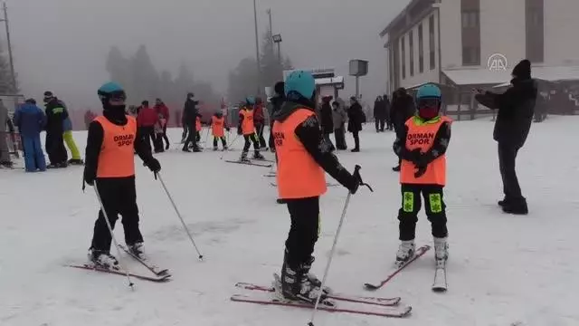 KASTAMONU - Geleceğin kayakçıları, Ilgaz Dağı'nda yetiştiriliyor