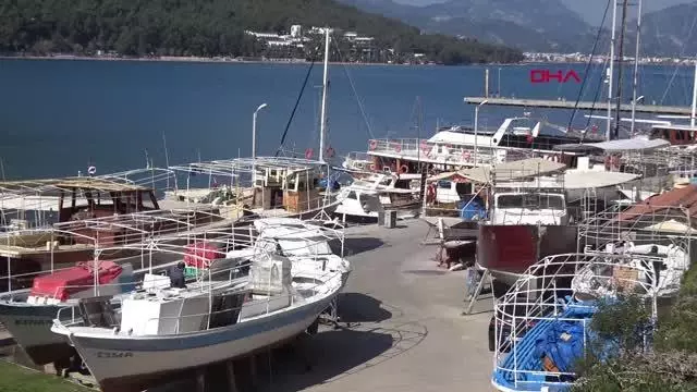 MUĞLA Gezi tekneleri sezona hazırlanıyor MUĞLA Gezi tekneleri sezona hazırlanıyor