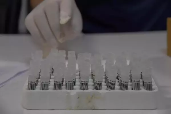 ESKİŞEHİR Mutasyonlu koronavirüs vakaları, 40 dakika tespit ediliyor ESKİŞEHİR Mutasyonlu koronavirüs vakaları, 40 dakika tespit ediliyor