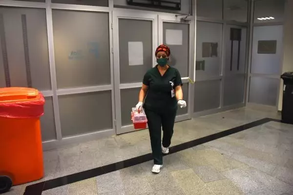 ESKİŞEHİR Mutasyonlu koronavirüs vakaları, 40 dakika tespit ediliyor ESKİŞEHİR Mutasyonlu koronavirüs vakaları, 40 dakika tespit ediliyor