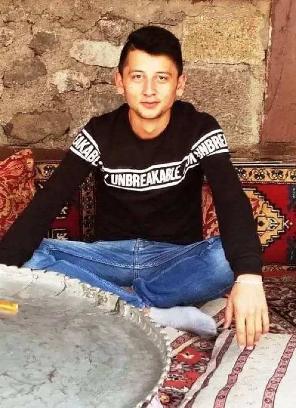 Son dakika gündem: Nişanda kuzenlerin 'maganda' kurşunuyla yaralanmasına 2 gözaltı Son dakika gündem: Nişanda kuzenlerin 'maganda' kurşunuyla yaralanmasına 2 gözaltı