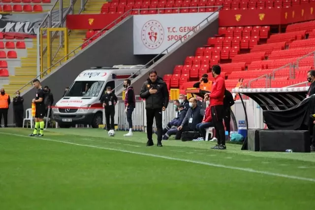 Süper Lig: Göztepe: 3 - D.G. Sivasspor: 5 (Maç sonucu) Süper Lig: Göztepe: 3 - D.G. Sivasspor: 5 (Maç sonucu)
