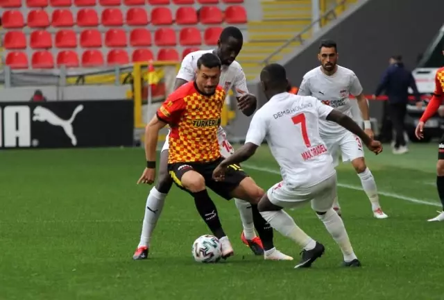 Süper Lig: Göztepe: 3 - D.G. Sivasspor: 5 (Maç sonucu) Süper Lig: Göztepe: 3 - D.G. Sivasspor: 5 (Maç sonucu)