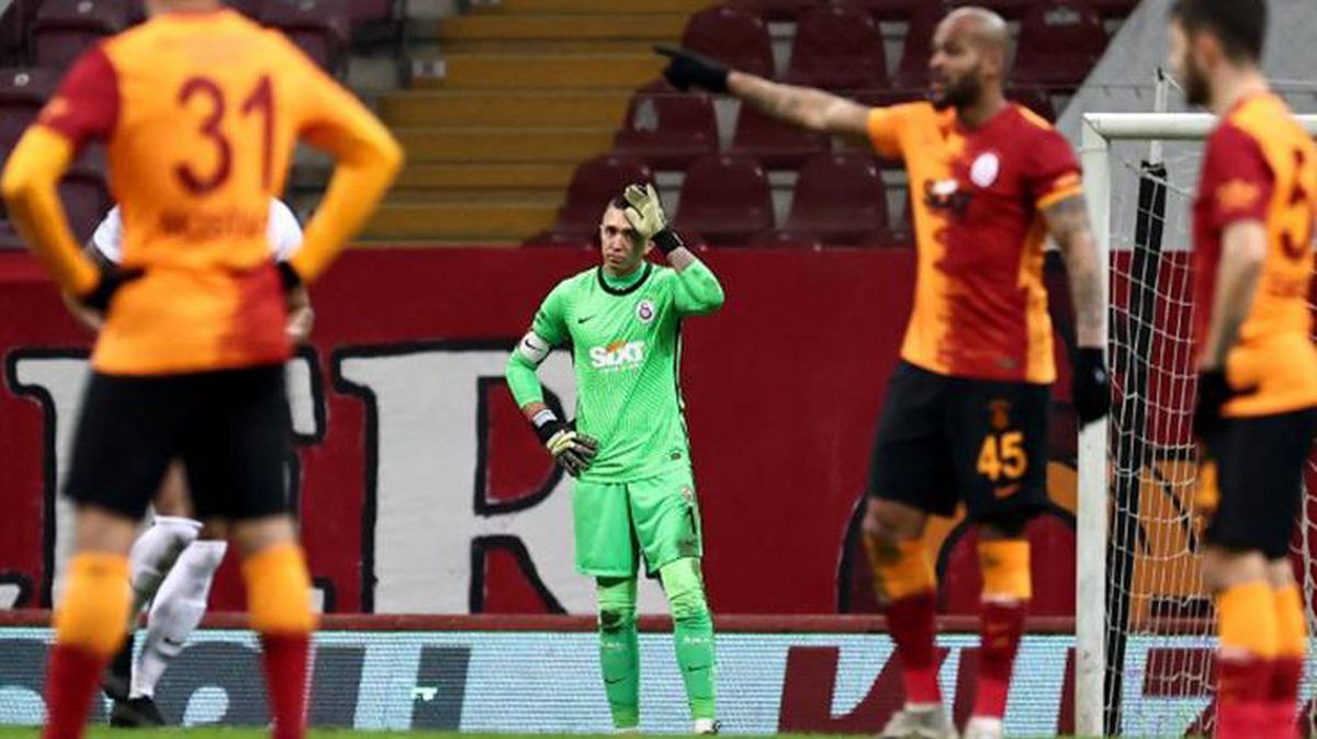 Aslan'ı yakan olay! Yönetimin aldığı karar şampiyonluğu zora soktu