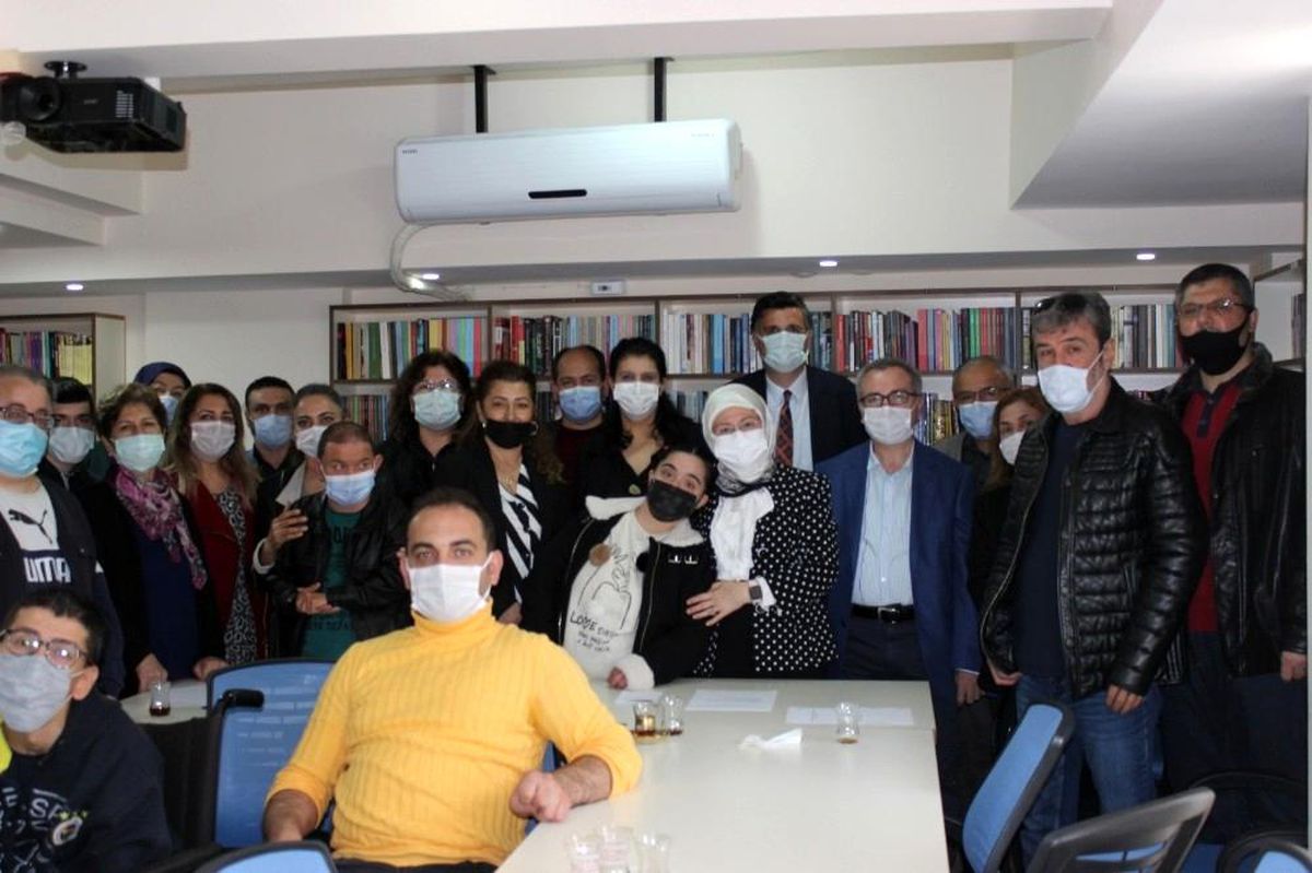 Beyazay Derneği kongreye gitti; Başkan Pilevneli güven tazeledi