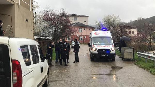 bicakli ve sopali kavgada 3 kisi yaralandi 3 14009967 o