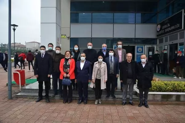 CHP Genel Başkanı Kılıçdaroğlu'nun ziyareti öncesi Gemlik'e CHP çıkarması