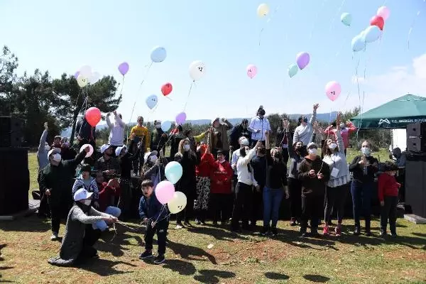 Son dakika haber | Down sendromlu çocuklar yamaç paraşütüyle gökyüzünün keyfini çıkardı