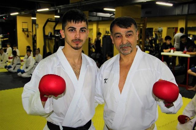 eray samdan kundakta girdigi salondan avrupa 14009310 o